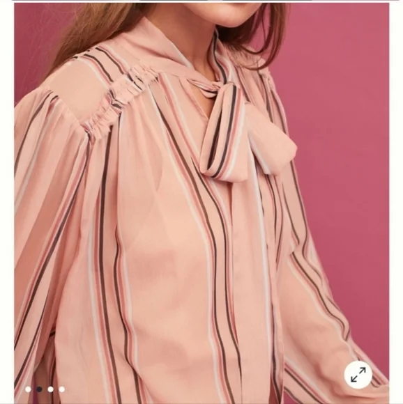 - Elegant! Beautiful rose blush blouse